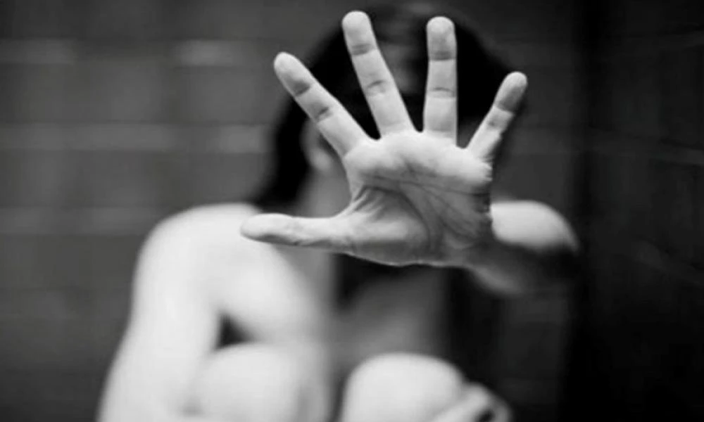 Φρίκη στις Σέρρες: 34χρονος κακοποιούσε και βίαζε την 14χρονη κόρη της συντρόφου του -Πώς η ανήλικη μίλησε για όλα
